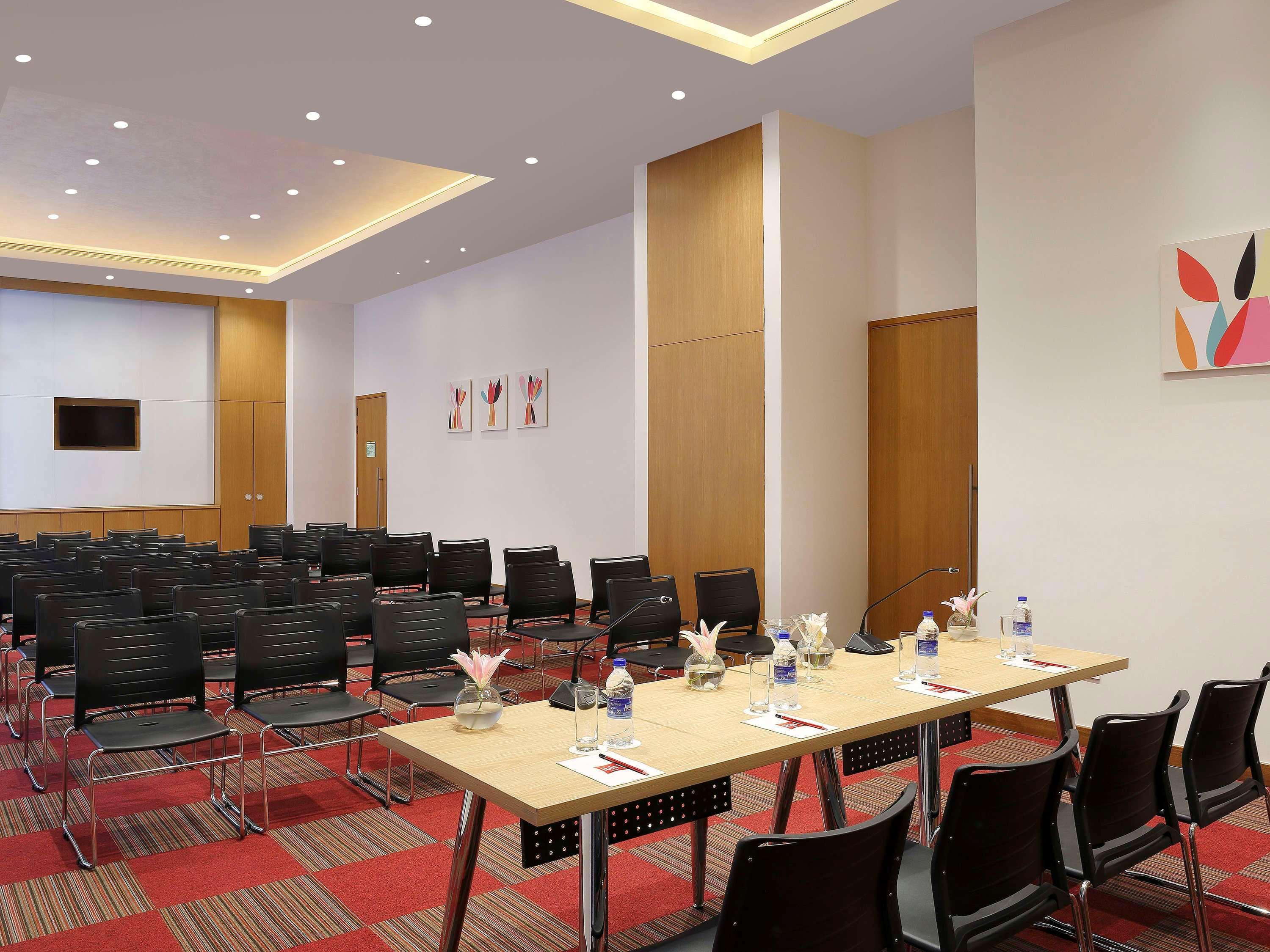 Ibis Chennai Omr - An Accor Brand Hotel Buitenkant foto